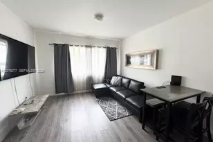810 7th St, Miami Beach, FL 33139 - Photo 7