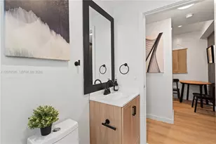 810 7th St, Miami Beach, FL 33139 - Photo 11