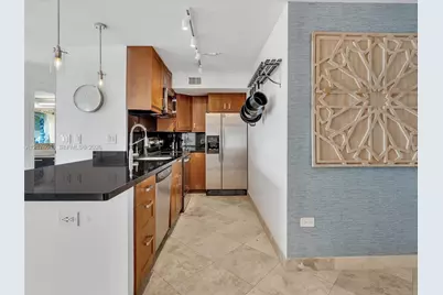 1881 Washington Ave #10G, Miami Beach, FL 33139 - Photo 15