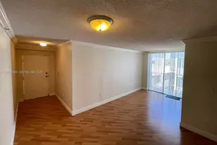 126 SW 17th Rd, Miami, FL 33129 - Photo 3
