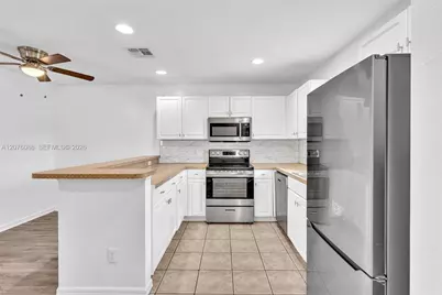 5325 30 St SW #5325, Lehigh Acres, FL 33973 - Photo 5