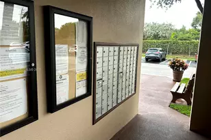13105 SW 16th Ct, Pembroke Pines, FL 33027 - Photo 29