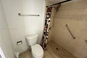 13105 SW 16th Ct, Pembroke Pines, FL 33027 - Photo 31