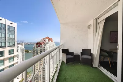 1200 Brickell Bay Dr #4010, Miami, FL 33131 - Photo 13