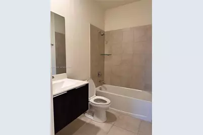 10437 NW 82nd St #35, Doral, FL 33178 - Photo 9