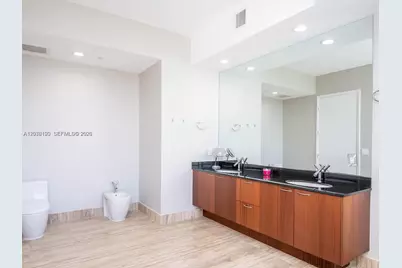 15901 Collins Ave #2504, Sunny Isles Beach, FL 33160 - Photo 29