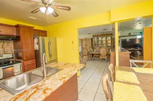 2340 NW 187th St, Miami Gardens, FL 33056 - Photo 17
