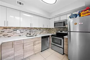9400 Live Oak Pl, Davie, FL 33324 - Photo 5