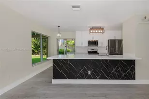 1984 NW 179th Ave, Pembroke Pines, FL 33029 - Photo 11