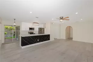 1984 NW 179th Ave, Pembroke Pines, FL 33029 - Photo 15