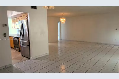 7829 Embassy Blvd, Miramar, FL 33023 - Photo 11