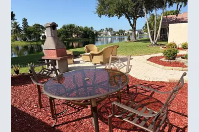 15616 NW 12th Mnr, Pembroke Pines, FL 33028 - Photo 21