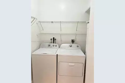 15616 NW 12th Mnr, Pembroke Pines, FL 33028 - Photo 11