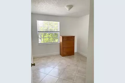 15616 NW 12th Mnr, Pembroke Pines, FL 33028 - Photo 17