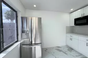 10330 SW 35th Terrace, Miami, FL 33165 - Photo 1