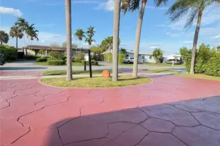 10330 SW 35th Terrace, Miami, FL 33165 - Photo 3