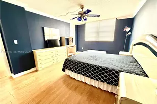 1833 S Ocean Dr, Hallandale Beach, FL 33009 - Photo 9