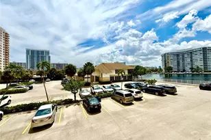 1833 S Ocean Dr, Hallandale Beach, FL 33009 - Photo 15