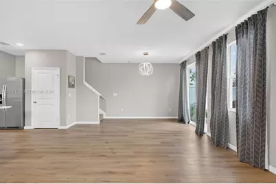 5610 SE Edgewater Cir, Stuart, FL 34997 - Photo 9