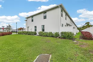 5610 SE Edgewater Circle, Stuart, FL 34997 - Photo 43