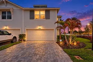 5610 SE Edgewater Circle, Stuart, FL 34997 - Photo 1