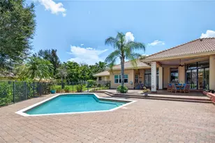 2725 Hunter Rd, Weston, FL 33331 - Photo 3
