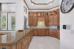 2725 Hunter Rd, Weston, FL 33331 - Photo 7