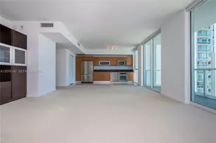 253 NE 2nd St, Miami, FL 33132 - Photo 5