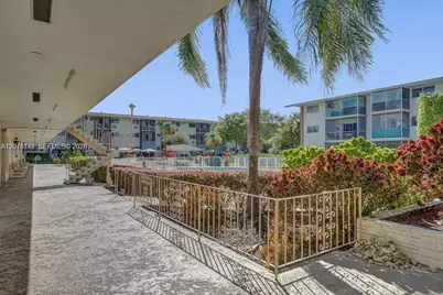 17001 NE 13th Ave #306, Miami, FL 33162 - Photo 21
