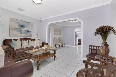 3030 NW 90th St, Miami, FL 33147 - Photo 11