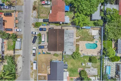 3030 NW 90th St, Miami, FL 33147 - Photo 5