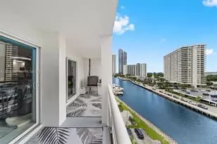 400 Kings Point Dr, Sunny Isles Beach, FL 33160 - Photo 39