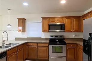 1000 Palm Trail, Delray Beach, FL 33483 - Photo 5