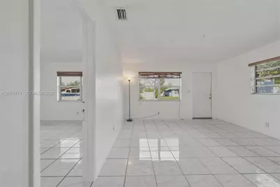 2140 NW 21st Ter #N, Fort Lauderdale, FL 33311 - Photo 7