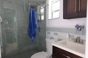 1245 Pennsylvania Ave, Miami Beach, FL 33139 - Photo 5