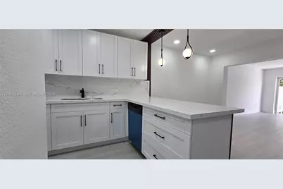 9612 Grand Canal Dr, Miami, FL 33174 - Photo 5