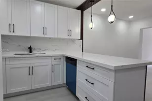 9612 Grand Canal Dr, Miami, FL 33174 - Photo 5