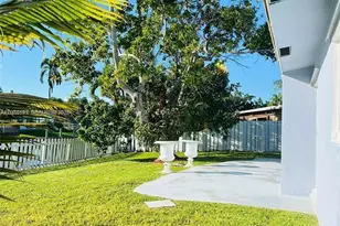 1980 NW 33rd Ct, Oakland Park, FL 33309 - Photo 5