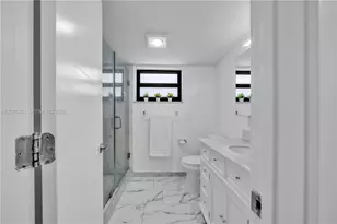 2401 S Ocean Dr, Hollywood, FL 33019 - Photo 19