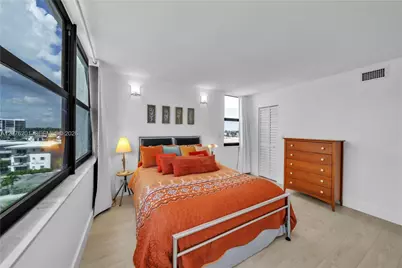2401 S Ocean Dr #507, Hollywood, FL 33019 - Photo 13