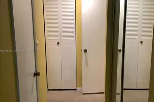 2801 NE 183rd St, Aventura, FL 33160 - Photo 5