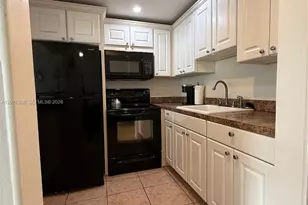 272 Camden L, West Palm Beach, FL 33417 - Photo 15