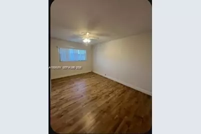 40 Madrid Ln #1-11, Davie, FL 33324 - Photo 7