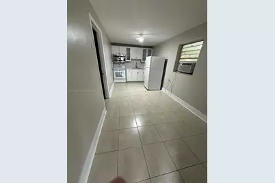 607 NW 42nd St, Oakland Park, FL 33309 - Photo 17