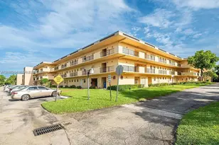201 Berkley Rd, Hollywood, FL 33024 - Photo 1