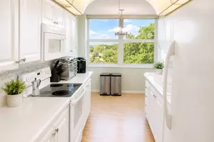 1100 St Charles Pl, Pembroke Pines, FL 33026 - Photo 3