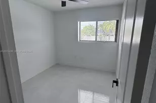 10830 SW 160th St, Miami, FL 33157 - Photo 13