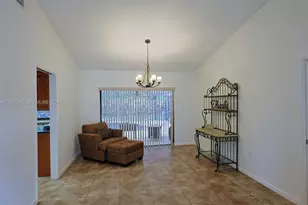 18723 SW 83rd Pl, Cutler Bay, FL 33157 - Photo 5