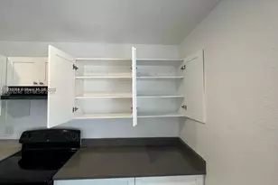 2500 Franklin Dr, Fort Lauderdale, FL 33311 - Photo 7