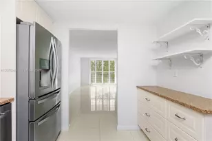 210 Sea View Dr, Key Biscayne, FL 33149 - Photo 5